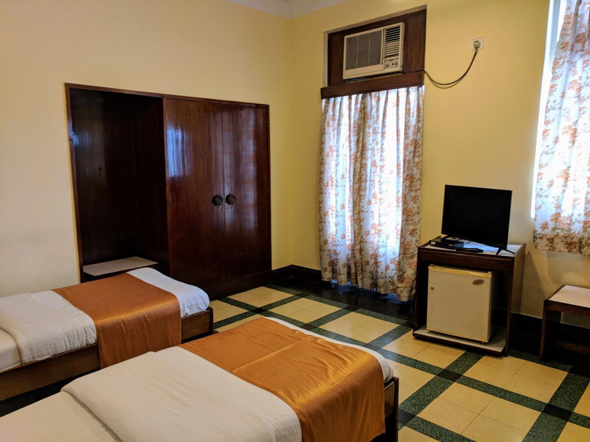 Sea Green South Hotel Мумбаї Екстер'єр фото